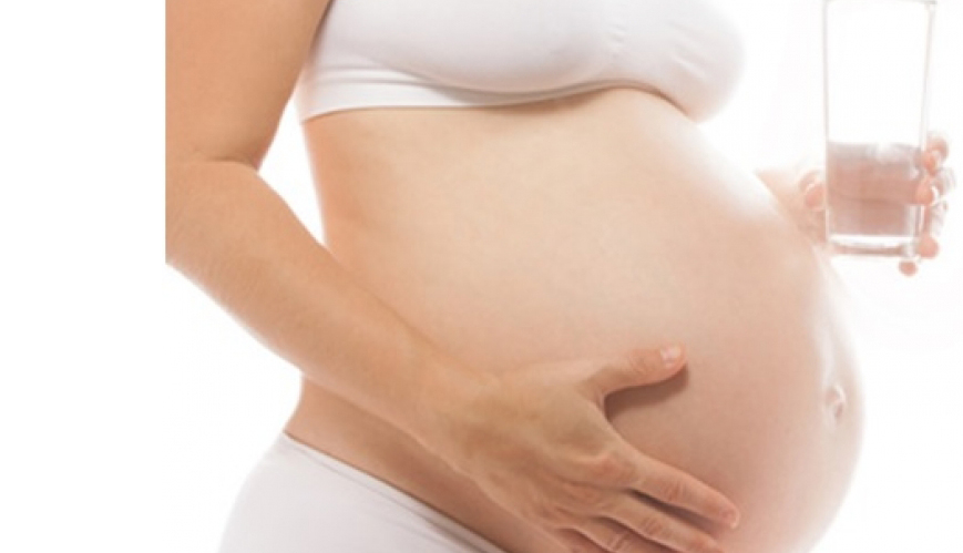 Infecção urinária durante a gravidez pode prejudicar mãe e filho